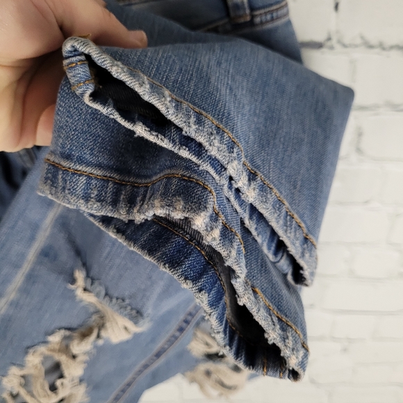 WILD FABLE | highest rise distressed mom jeans - Picture 6 of 10